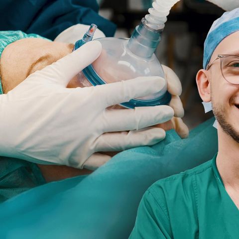 Video: Was verdient ein Anästhesietechnischer Assistent?