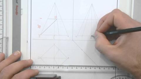 Video: Pyramide 4-Kant 45° gedreht schräg waagrecht 3 TB