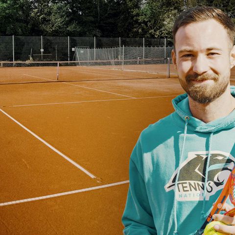 Video: Was verdient ein Tennistrainer?