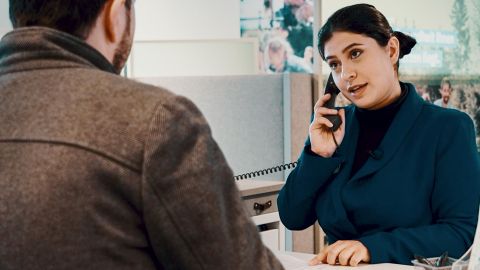 Video: Was verdient eine Sozialversicherungsfachangestellte?