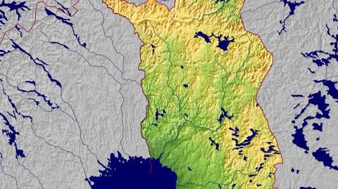 Karte: Landkarte Finnland (Staatsgrenzen und Hauptstadt): farbkodierte Topographie, schattiertes Relief