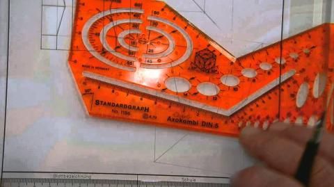 Video: Quader Kreuznut V-Nut flach V-Nut unterschiedliche Höhen RB