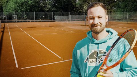 Video: Was verdient ein Tennistrainer?