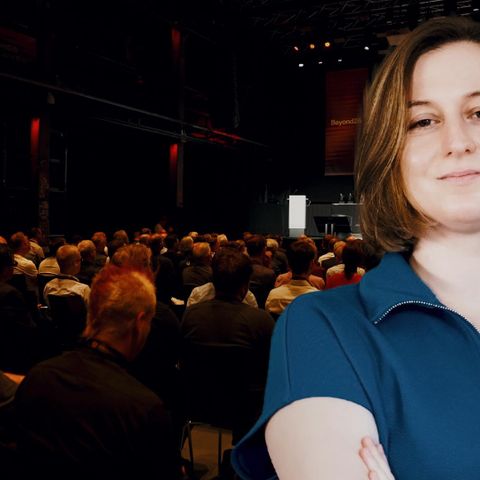 Video: Was verdient eine Eventmoderatorin?