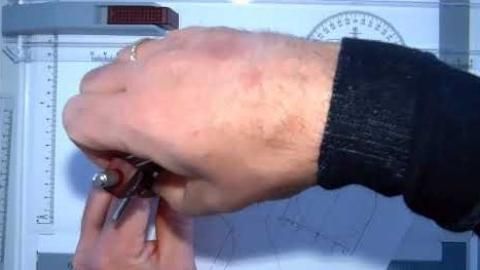 Video: Abwicklung Zylinder kombinierte Schnitte