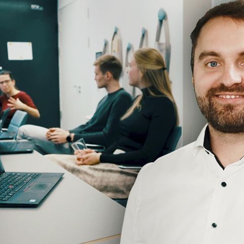 Video: Weltweit unterwegs - das verdient ein Projektmanager in einer Entwicklungsbank | Lohnt sich das?