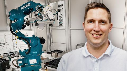 Video: Was verdient ein Roboterprogrammierer?