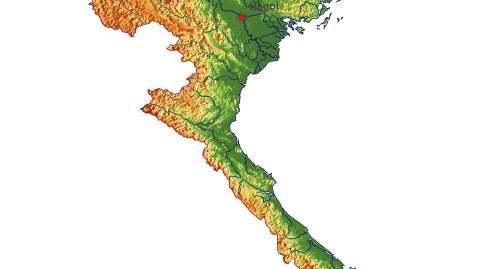Karte: Landkarte Vietnam (Staatsgrenzen und Hauptstadt): farbkodierte Topographie, schattiertes Relief